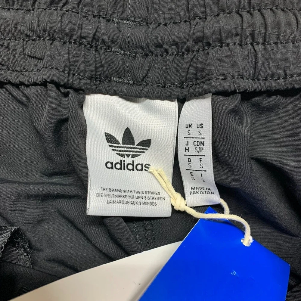 NWT Adidas Adicolor Men's S Originals 3 Stripe Cargo Pants Black HR3364 MSRP $80